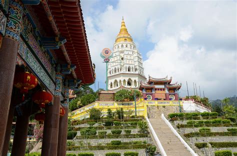 (0.47 km) kuta bali cafe. Kek Lok Si Temple - Heritage Sixteen