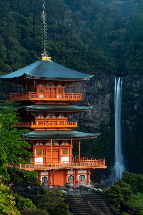 The Beautiful Nachi Falls And Pagoda Temple In Wakayama Rjapanpics