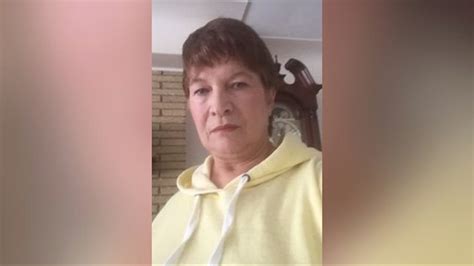 Ex-Jehovah's Witnesses break silence on shunning: 'My mother treats me