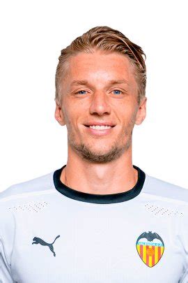 Learn all about the career and achievements of daniel wass at scores24.live! Daniel Wass - FC Valence - Stats - palmarès