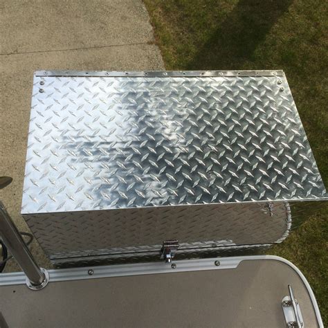 These enclosures are great for staying warm during those cool nights. Pontoon Cruiser Luxury Edition Cabin Cruiser/Camper 2015 ...