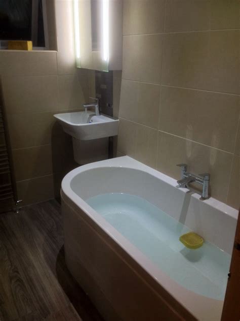 You'll receive email and feed alerts when new items arrive. 1500 carron bath, 500 roca sink. This combination gives ...
