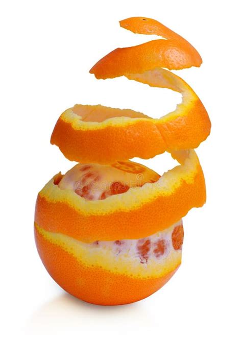 Fruit Orange Avec La Peau En Spirale épluchée Photo Stock Image 78373932