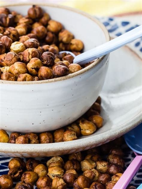 How to make fried rice in the air fryer place previously cooked, cold rice into a push pan sized for your air fryer. Air Fryer Crispy Chickpeas | Recipe in 2020 | Crispy ...