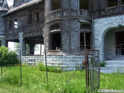 Abandoned For 70 Years Carleton Island Villa Is On The Market