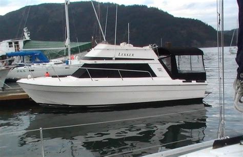 Find cabin cruisers in canada | visit kijiji classifieds to buy, sell, or trade almost anything! 1978 28' Bayliner Bounty Flybridge | Cabin cruiser, Boat ...