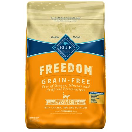 9 best cat foods that help your cat lose weight (quick guide). Blue Buffalo Freedom Grain Free Natural Indoor Weight ...