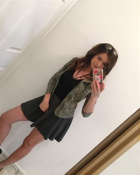 1 3m Followers 642 Following 572 Posts See Instagram Photos And Videos From Pokimane