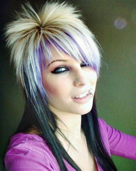 Punk Frisuren Für Frauen Long Hair Styles Rock Hairstyles Emo Hair Color