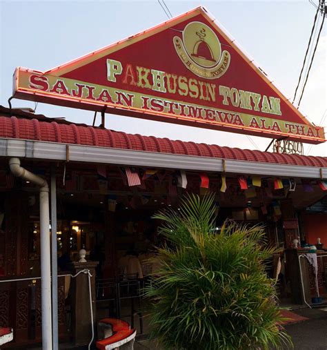 Gazebo, kursi berjemur, restoran, glamping, hammock. elEctRic roSe: KEDAI MAKAN SEDAP DI PULAU PINANG