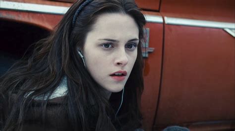 Bella Twilight Trailer 3 Hq Bella Swan Image 2558414 Fanpop