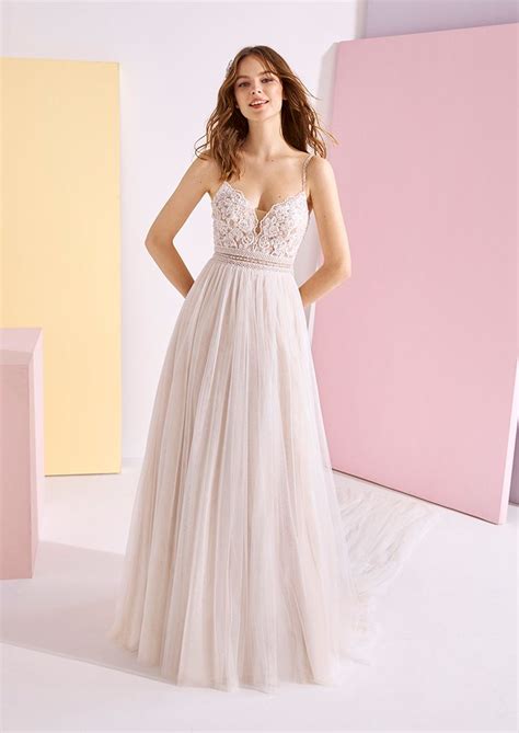 Die nostalgie des brautkleid,suchen sie einen vintage stils hochzeitskleid?kommen sie herein,ein königin|prinzrssin traum ist vorbereitend für sie. Romantisch | Happy Brautmoden gefunden bei Happy ...