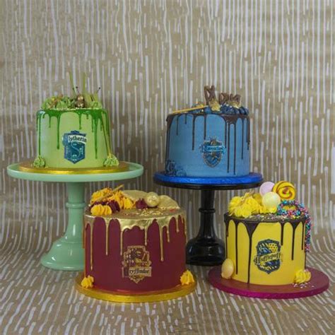 Five chocolate layer cakes, filled with chocolate ganache and stacked. Harry Potter Cakes! | Cat Food Cakes