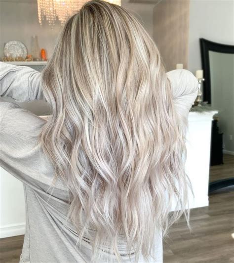 17 Examples That Prove White Blonde Hair Is In For 2021 In 2021 Cream