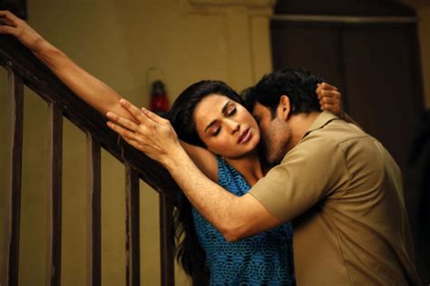 Veena Malik And Rajan Hot Kissing Pic In Rangeela Movie Latest Hot And Spicy Stills From