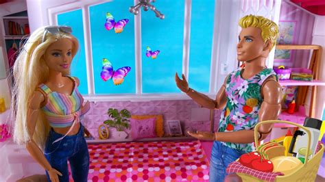 Barbie And Ken Having It Hard