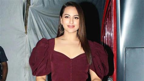Papa I Fulfilled Your Dream Sonakshi Sinha On Playing Cop In Dahaad