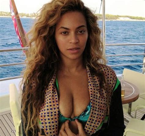 Retro Bikini Beyonce Knowles Shares Bikini Holiday Snaps On Her Birthday Cruise