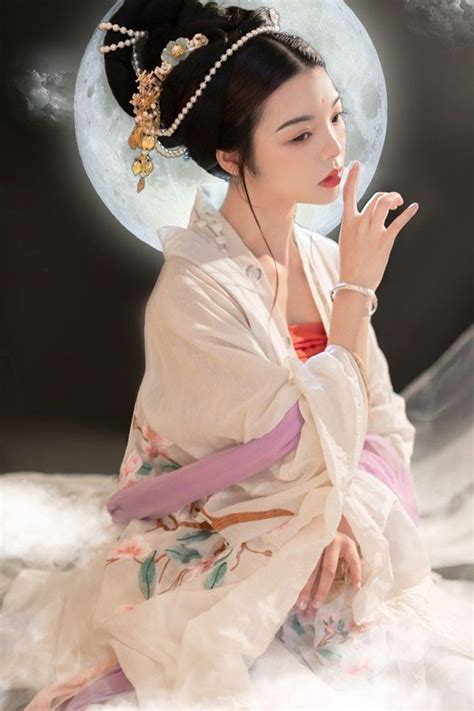 Many Supporters Believe That Wearing Hanfu Brings Them A Strong Sense Of National Identity Many