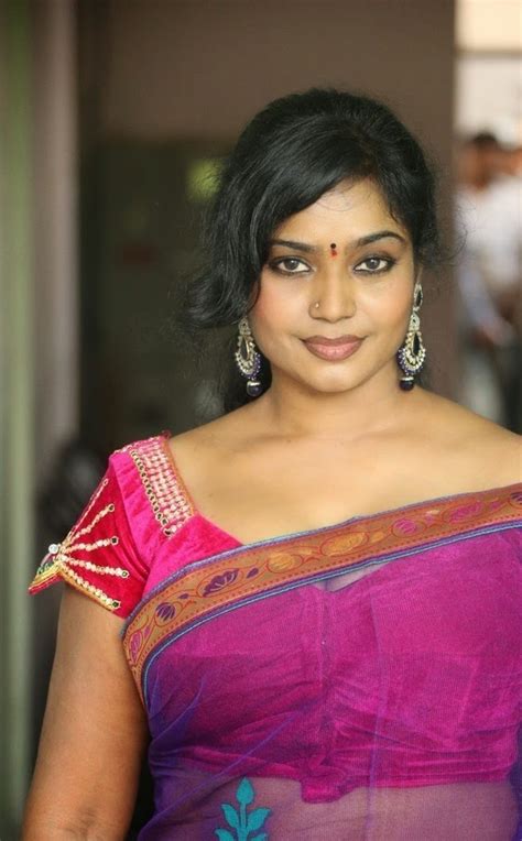Kerala Cheating Mallu Chechi Jayavani Aunty Hot Transparent Saree Pallu