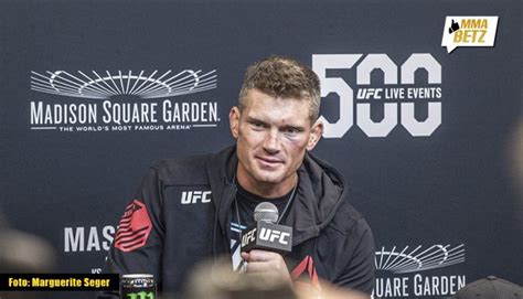 Thompson checks in on neal midfight after punching him in the face. UFC: Stephen Thompson Has His Sights Set On Jorge Masvidal ...