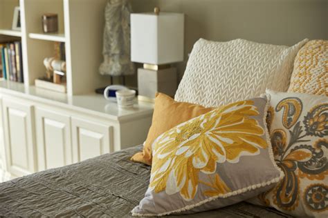 You live alone in an apartment building. Florida Renters Insurance & Water Damage | ServiceMaster