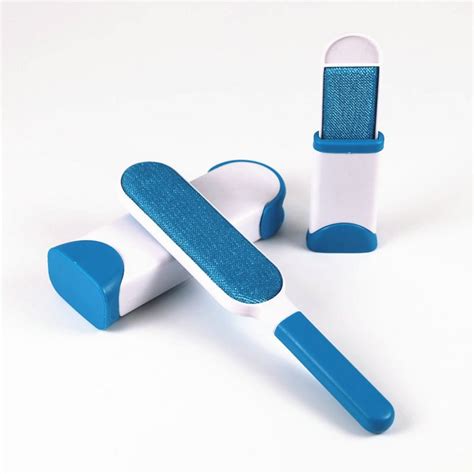 Balhvit lint rollers for pet hair extra sticky, 300 sheets/5 refills lint remover with 2 upgraded handles, portable lint roller brush pet hair remover for clothes, furniture, dog & cat hair removal. Brush for Pet Hair Lint Remover with Self Cleaning Base ...
