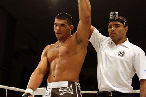 World MMA Light Heavyweight Scouting Report: #10 - Ronny Markes - Bloody Elbow