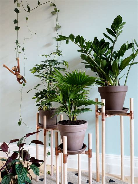 24 Diy Plant Stand Ideas To Fill Your Home With Greenery