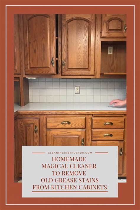 2 pencil for cleaning kitchen gunk with vegetable oil and baking soda, it made perfect sense to me! Homemade Magical Cleaner To Remove Old Grease Stains From ...