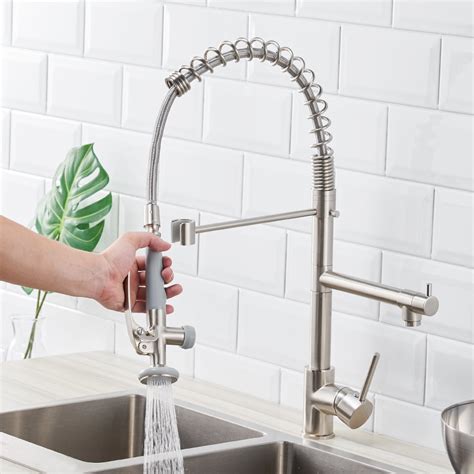 So the best kitchen faucet can withstand corrosion, scratching, wearing out, and extreme temperatures. Best Kitchen Faucets 2019 In Terms Of Functionality And Design