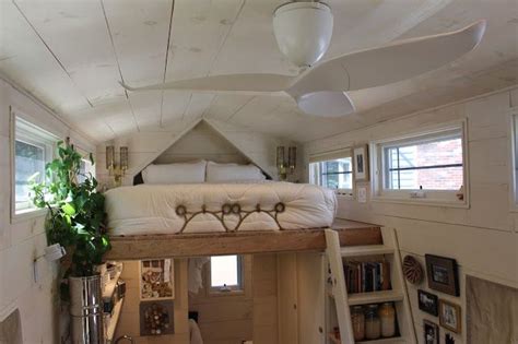 Tiny Loft Like The Foot Of Bed But Not The Head Tiny House Swoon