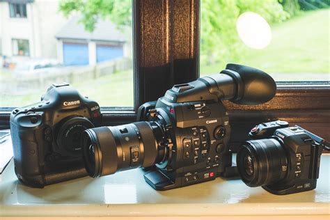 Canon Xc10 Versus Sony Rx10 Iii The Canon Is Underrated