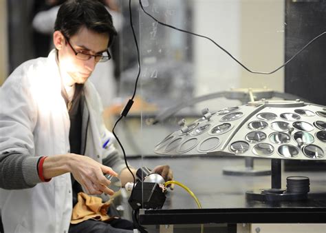 Essilor Luxottica Jobs