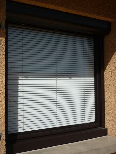 We did not find results for: Fenêtre aluminium rénovation avec store intégré dans le ...