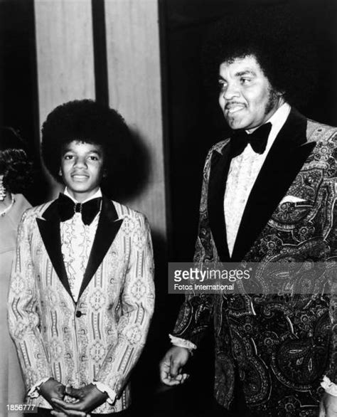Golden Globe 1973 Photos And Premium High Res Pictures Getty Images