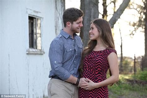 Jessa Duggar And Husband Ben Seewald Announce They Are Expecting Their