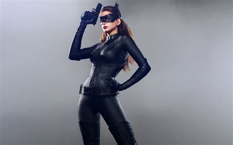 P The Dark Knight Rises Anne Hathaway Catwoman Batman HD Wallpaper