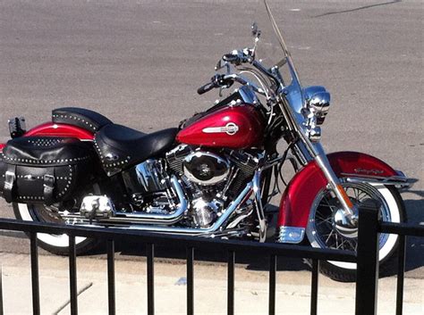 Similar to the blues brothers scheme but 2004 was prior to that set. Buy 2004 Harley-Davidson Heritage Softail CLASSIC on 2040 ...