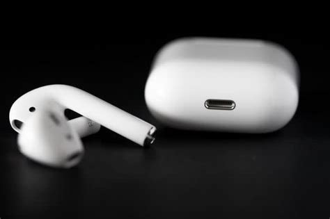 Dont Worry About How They Look — Apples Airpods Are Excellent Earphones