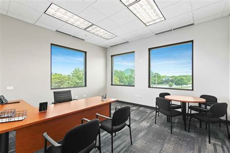 790 Estate Dr Deerfield | Signature Offices