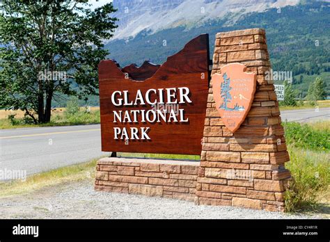 Entrance Glacier National Park Montana Mt Us Stock Photo Alamy