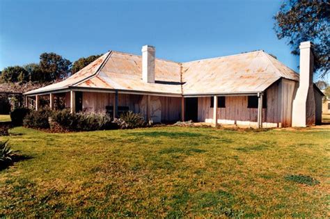 Slab Homestead In Dubbo Australian Architecture Australian Country