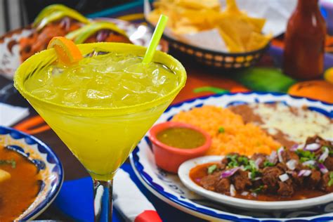 Super scharf und super schmelzig. New Traditions at La Mesa Mexican Restaurant - La Mesa ...