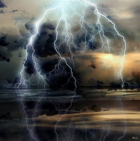 19 Amazing Lightning Storms Forces Of Nature Pinterest