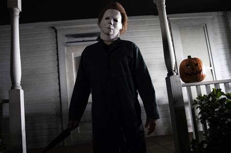 Best Scary Movies On Hulu Netflix And Other Services At Halloween