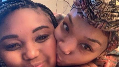 Brandys Daughter Syrai Turned 17 Here Are Cute Photos Of The Mother Daughter Duo Twinning
