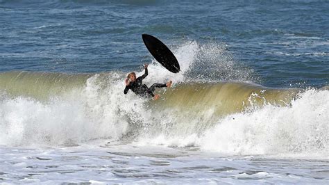 Powerful Surf Storms And Lightning Warning For Boaties The Courier Mail