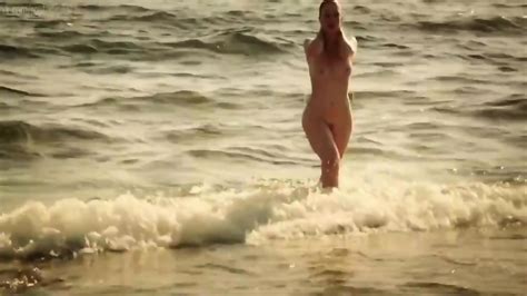 Lola Naymark Au Fil D Ariane Nude Beach Scene