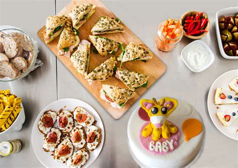 10 Stylish Baby Shower Finger Food Ideas On A Budget 2022 Rezfoods
